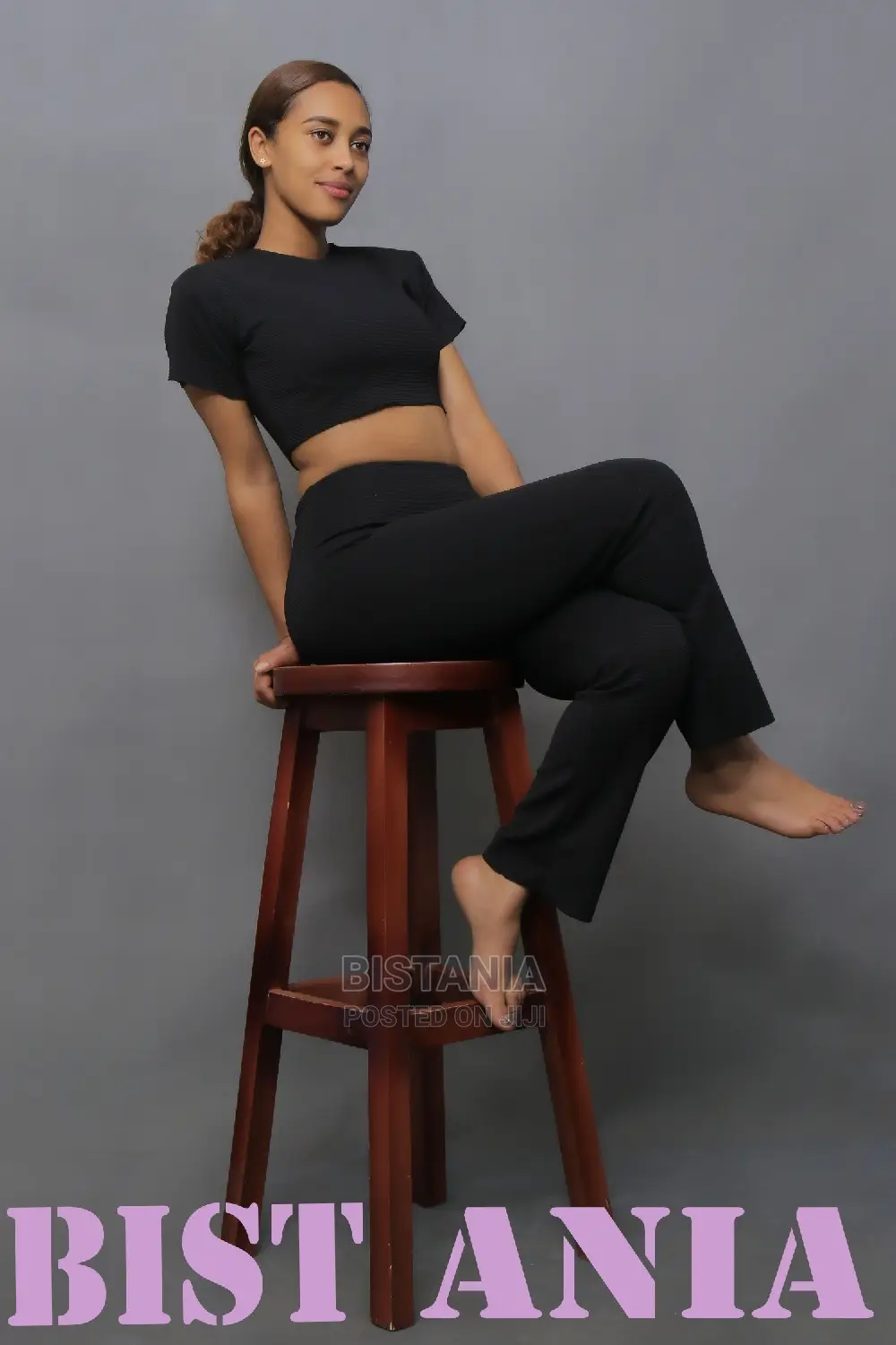 Women's Crop Top With Wide Knee Pant