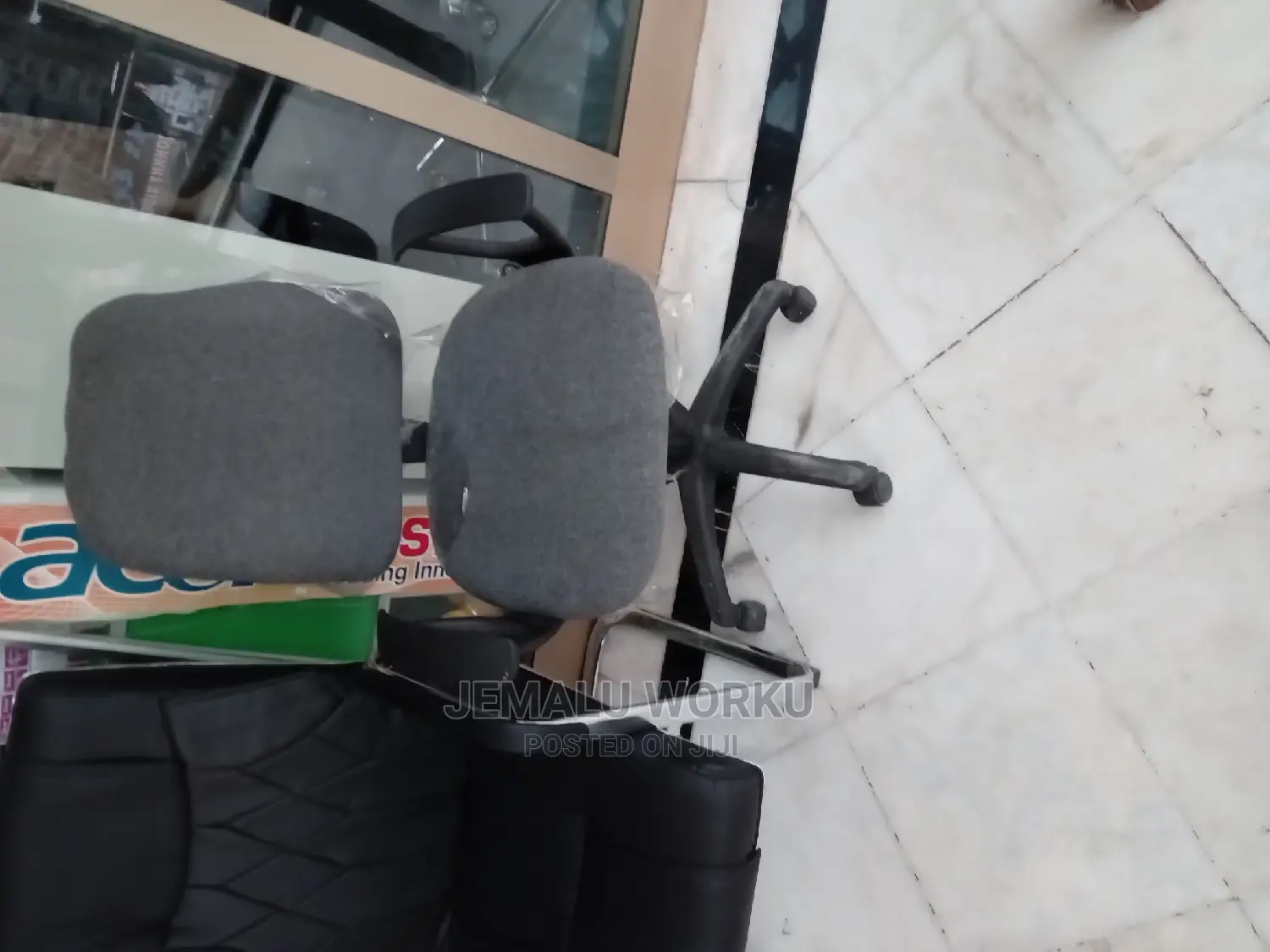 Comfortable Secretary Chair