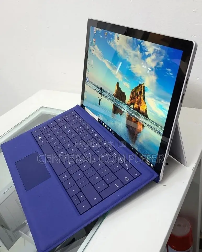 New Laptop Microsoft Surface Pro 8GB Intel Core I5 SSD 256GB