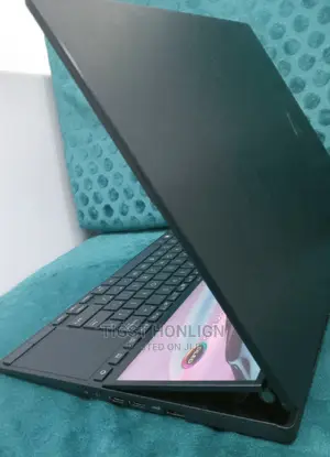 New Laptop Asus ZenBook NX500 32GB Intel Core I9 SSD 1T