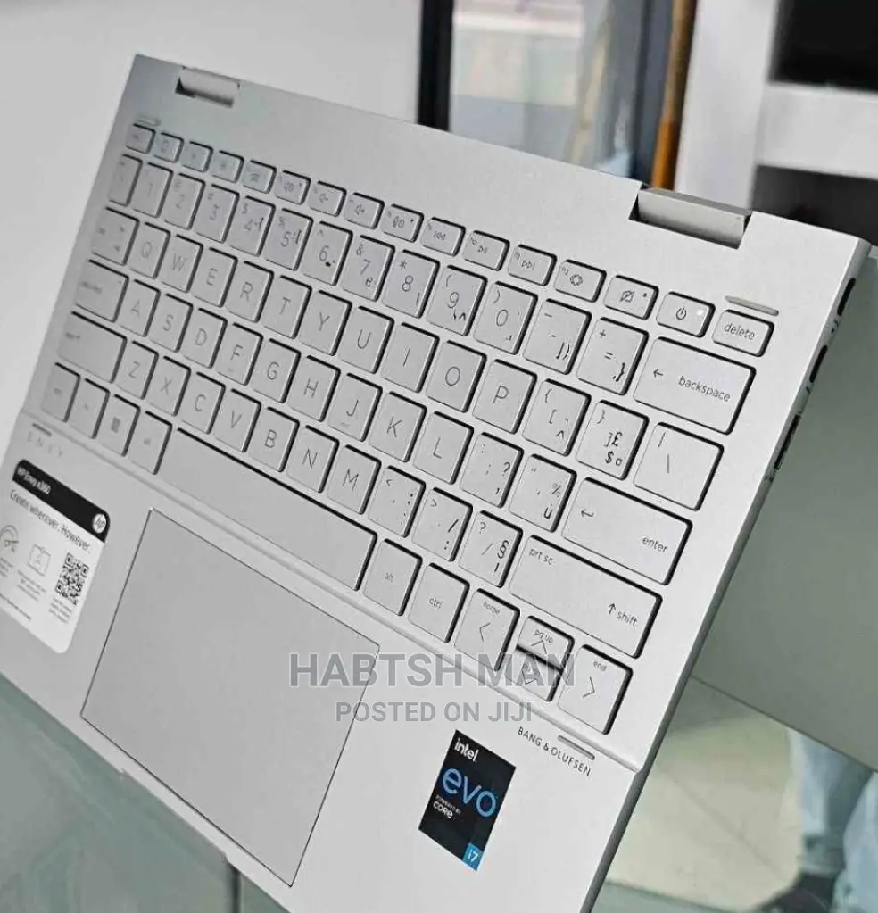 New Laptop HP Envy X360 16GB Intel Core I7 SSD 512GB