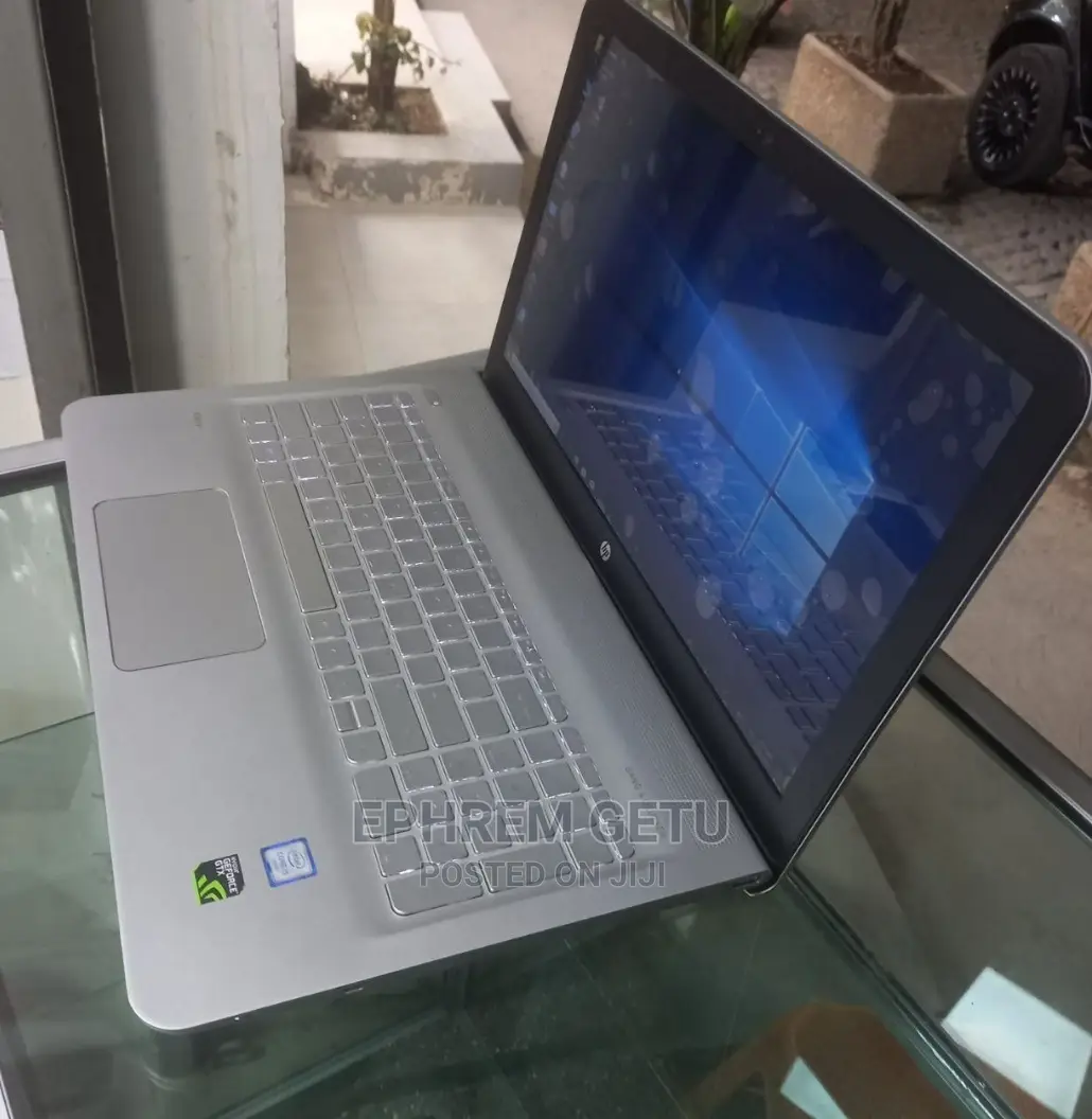New Laptop HP Envy 15 8GB Intel Core I5 HDD+SSD 1T