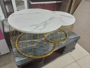 Photo - Table/ጠረጴዛ