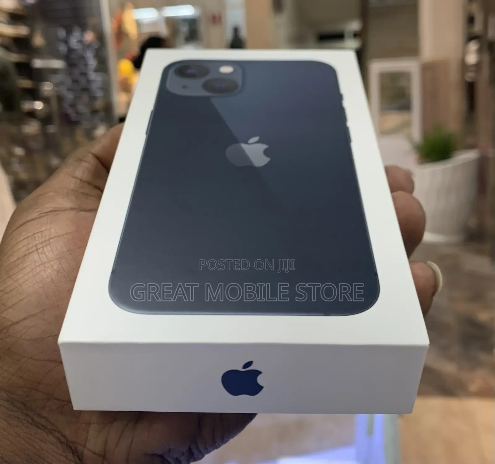 New Apple iPhone 13 128 GB Black