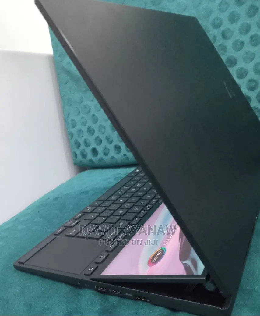 New Laptop Asus ZenBook Pro UX501 32GB Intel Core I9 SSD 1T