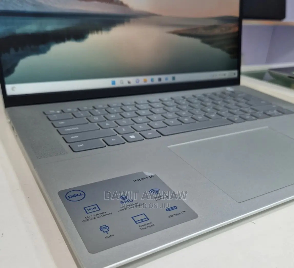 New Laptop Dell Inspiron 15 16GB Intel Core I7 SSD 512GB