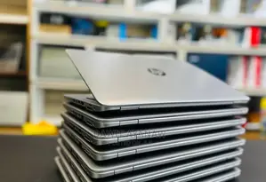 Photo - New Laptop HP EliteBook 840 G3 8GB Intel Core I5 SSD 1T