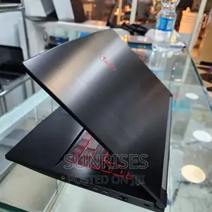 New Laptop MSI Katana GF66 16GB Intel Core I7 SSD 512GB