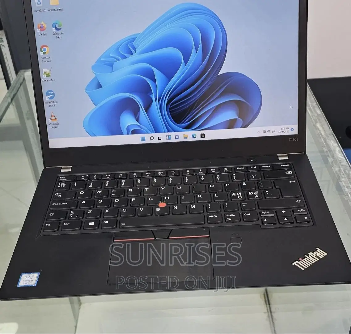 New Laptop Lenovo ThinkPad 13 8GB Intel Core I5 SSD 512GB