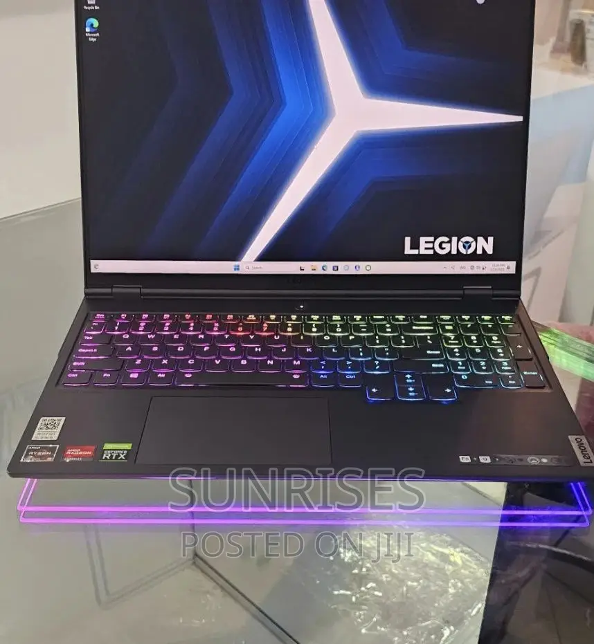 New Laptop Lenovo Legion 5 32GB AMD Ryzen 9 SSD 1T