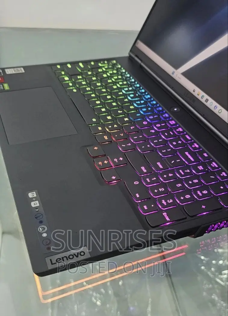 New Laptop Lenovo Legion 5 32GB AMD Ryzen 9 SSD 1T