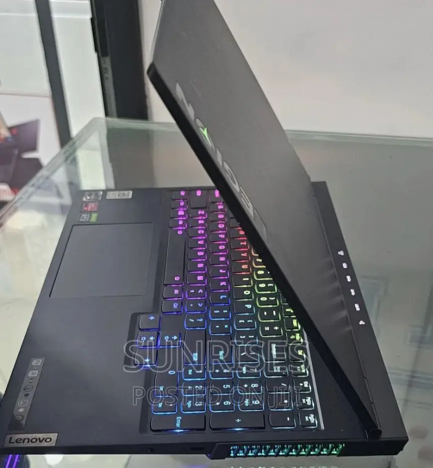 New Laptop Lenovo Legion 5 32GB AMD Ryzen 9 SSD 1T