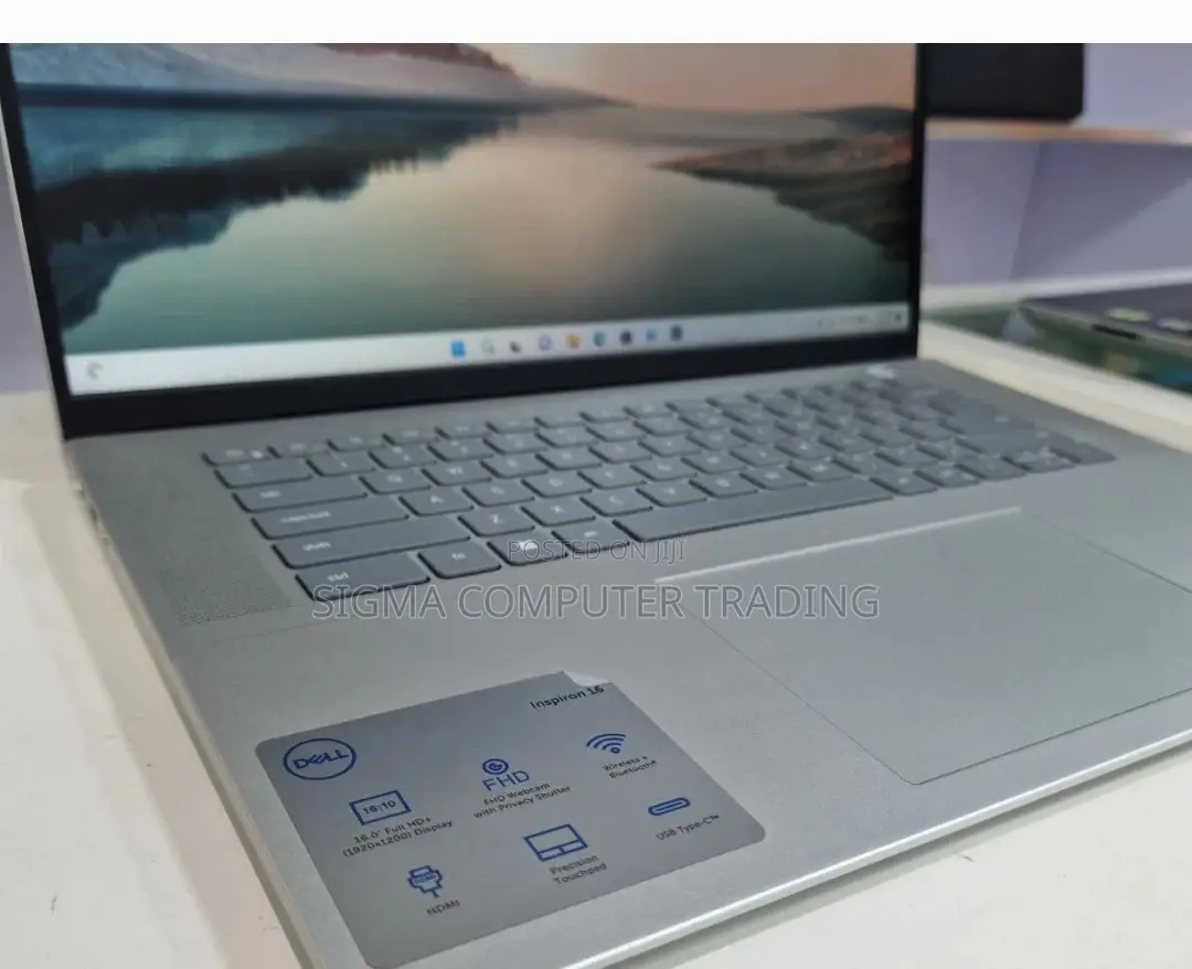 New Laptop Dell Inspiron 15 16GB Intel Core I7 SSD 512GB