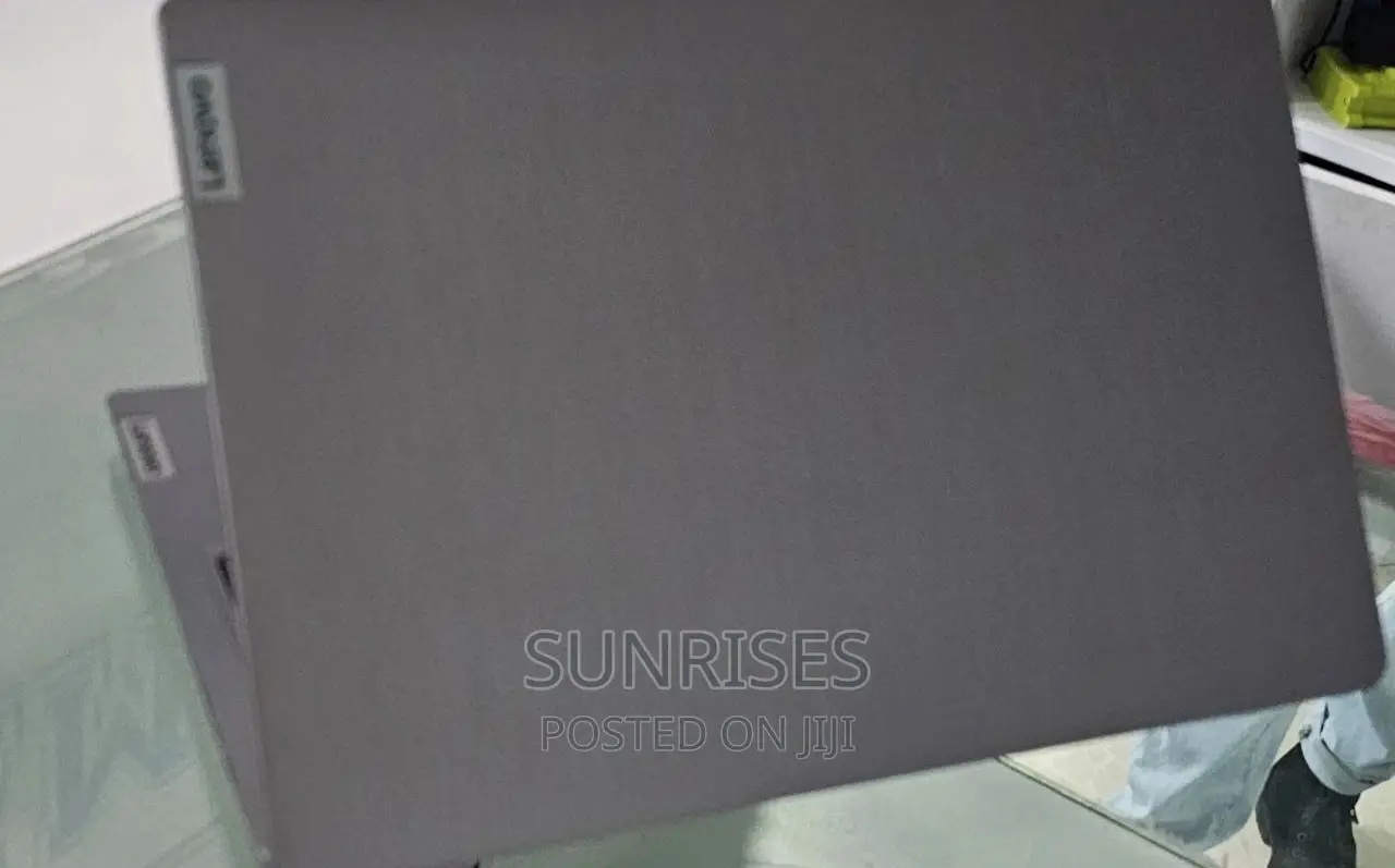 New Laptop Lenovo IdeaPad 310 8GB Intel Core I5 SSD 512GB