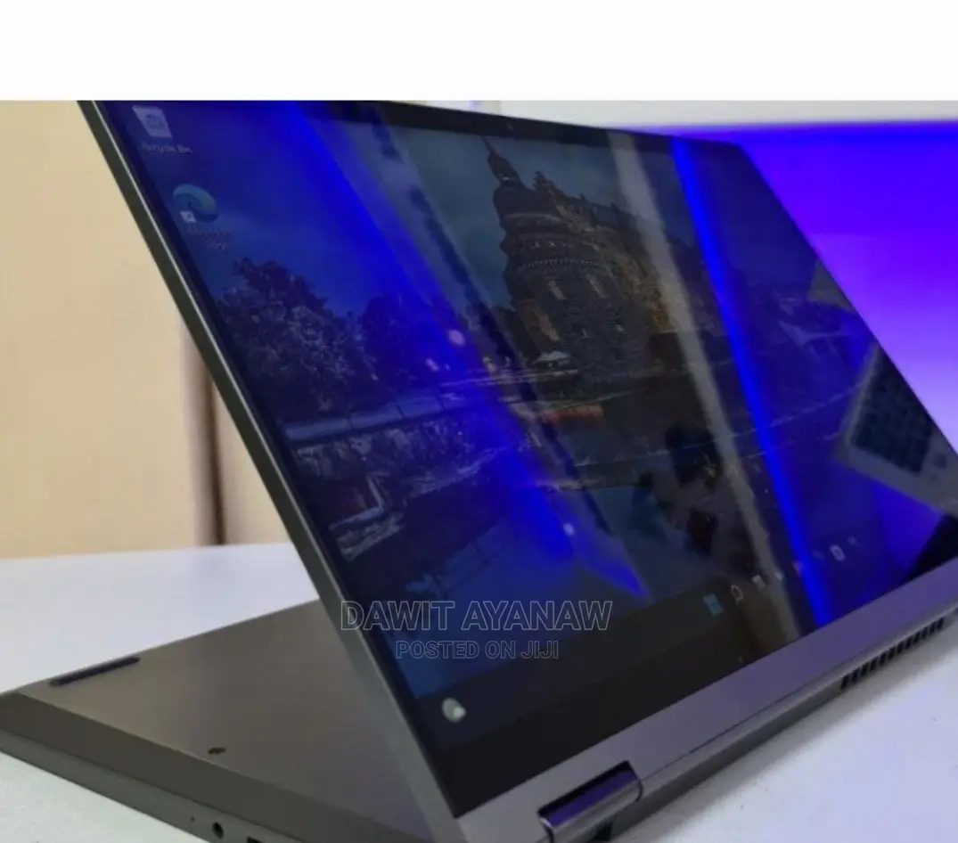 New Laptop Lenovo Flex 5 16GB AMD Ryzen 7 SSD 512GB