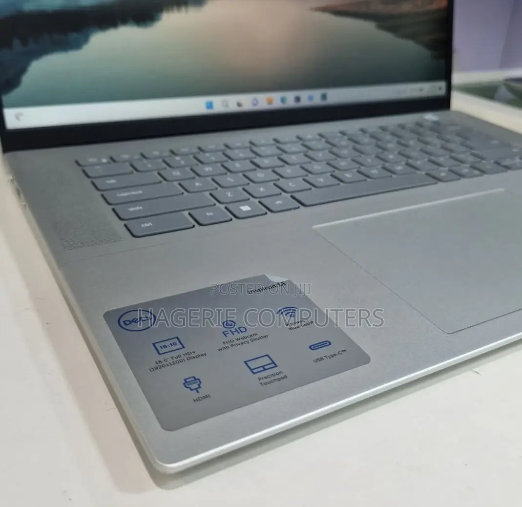 New Laptop Dell Inspiron 15 3567 16GB Intel Core I7 SSD 512GB