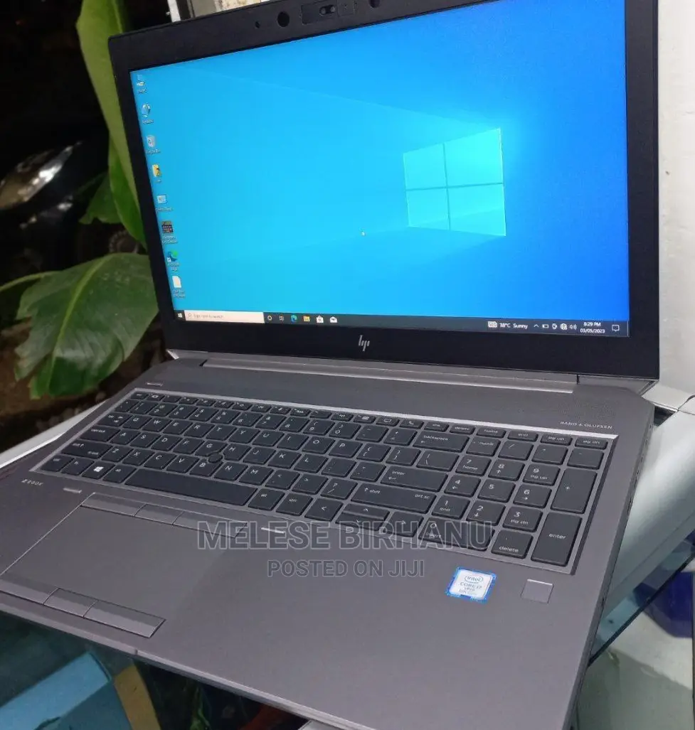 New Laptop HP 32GB Intel Core I7 SSD 512GB