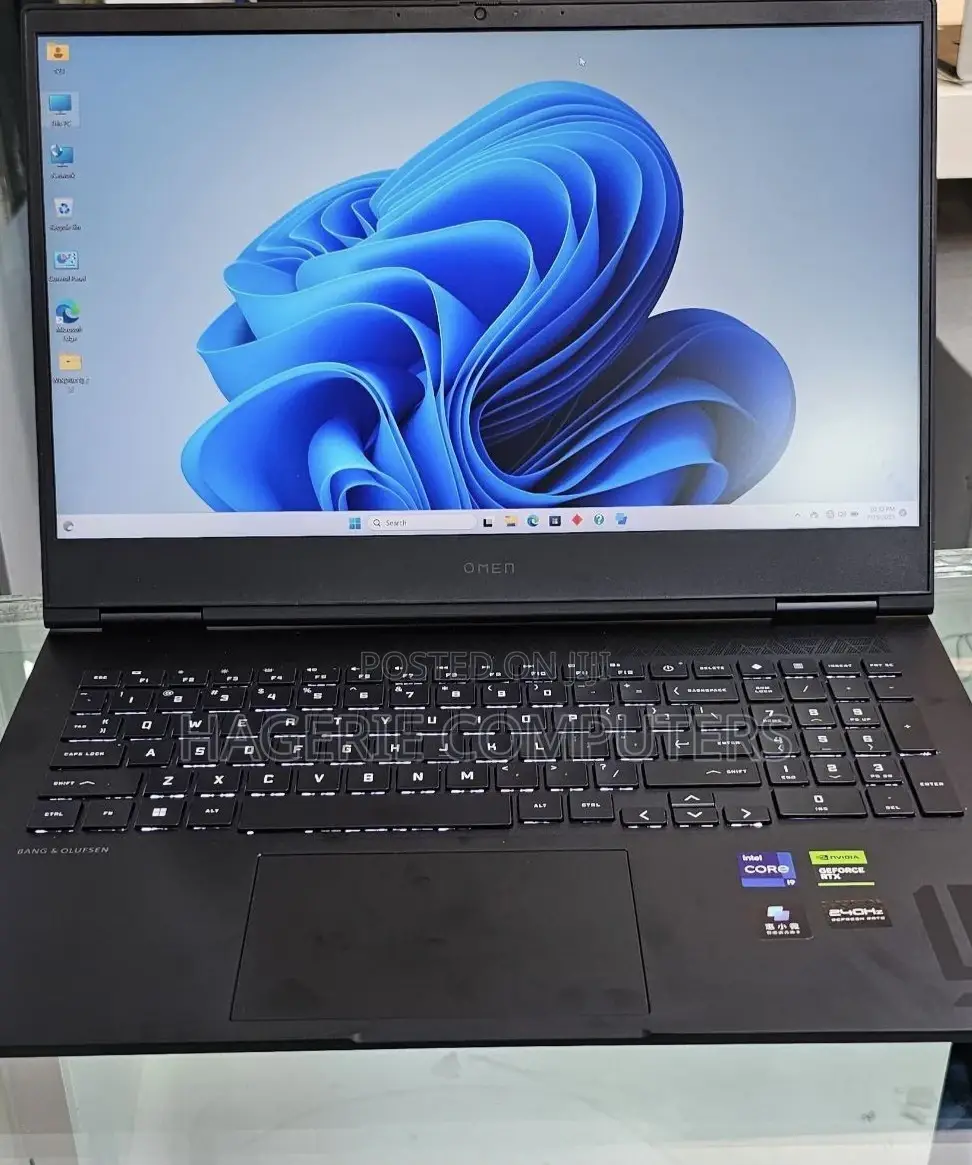 New Laptop HP Omen 16 16GB Intel Core I9 SSD 1T