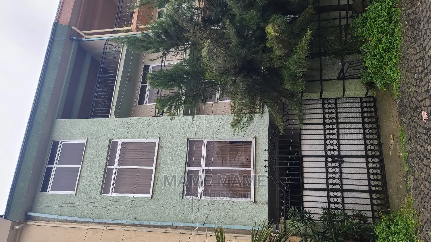 6bdrm House in Addis Abeba, Bole for sale