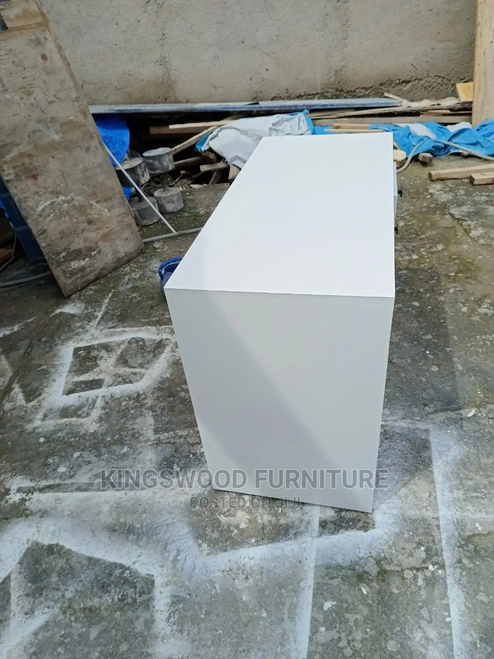 Office and Nail Tabel Width100cmx75cmheight X 45cm Depth