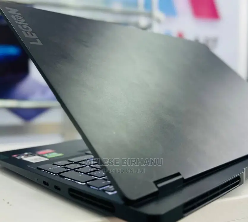 New Laptop Lenovo 16GB AMD Ryzen 9 SSD 1T