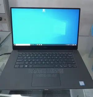 New Laptop Dell Precision 5530 16GB Intel Core I7 SSD 512GB