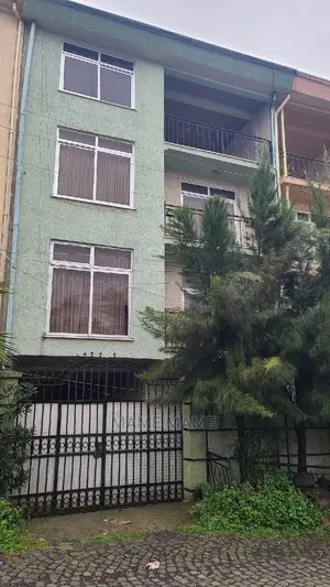 6bdrm House in Addis Abeba, Bole for sale