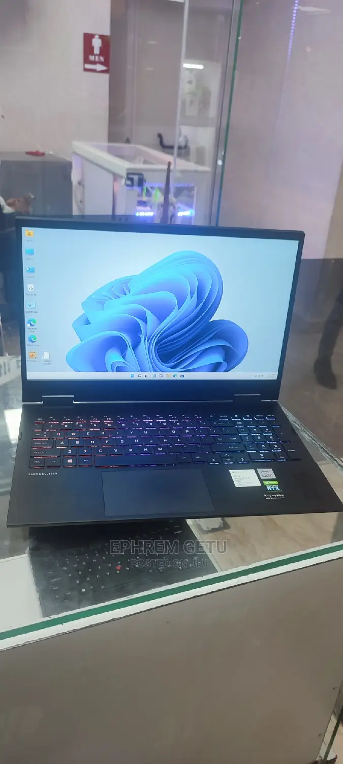 New Laptop HP Omen 15 16GB Intel Core I7 SSD 1T