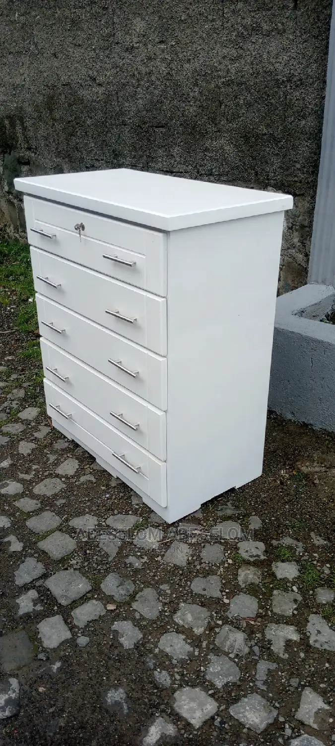 የልብስ ማስቀመጫ