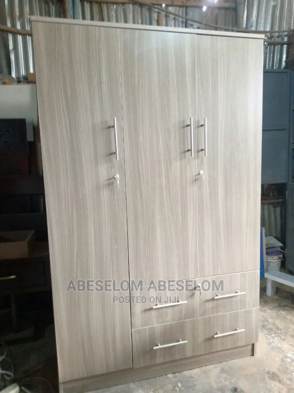 1,20 Cm ቁምሳጥን