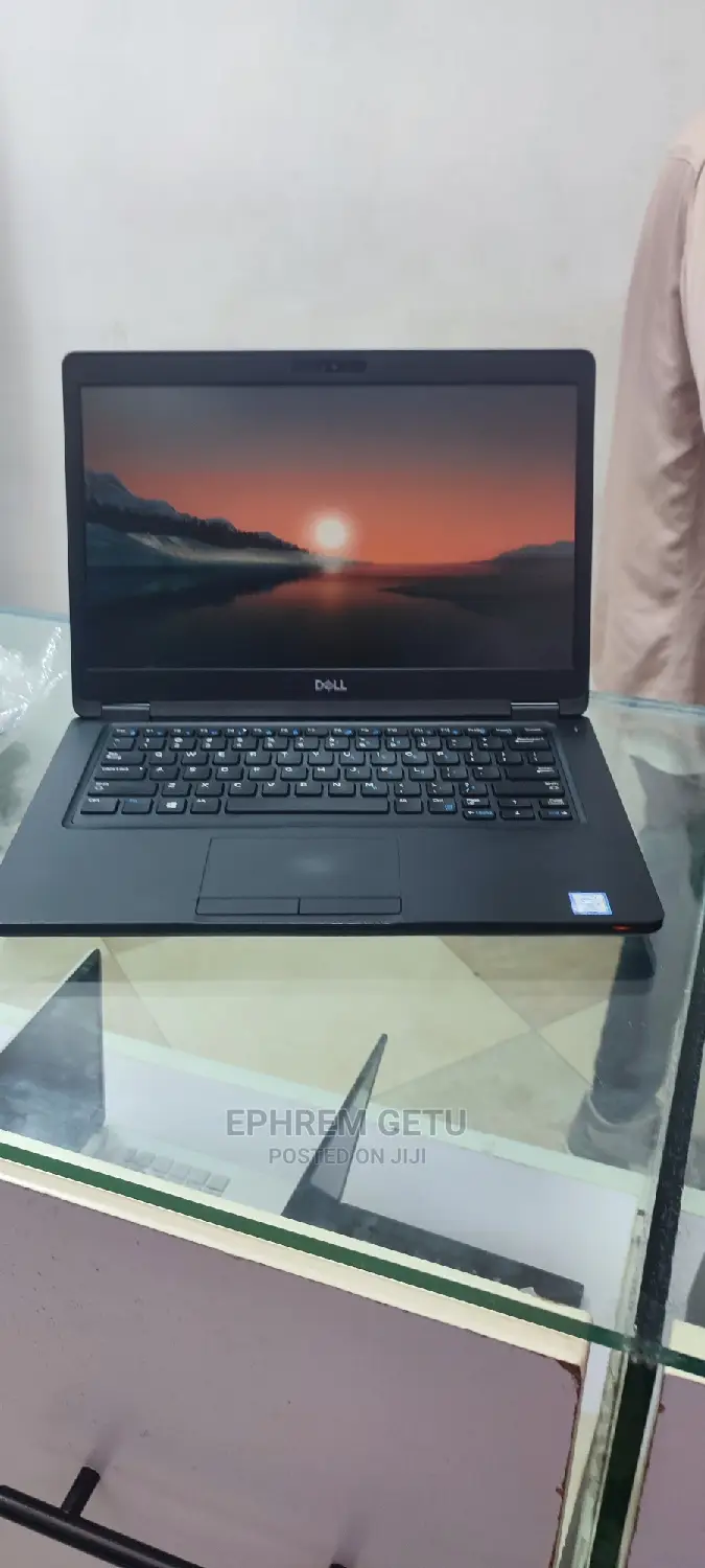 New Laptop Dell Latitude 5480 8GB Intel Core I5 SSD 512GB