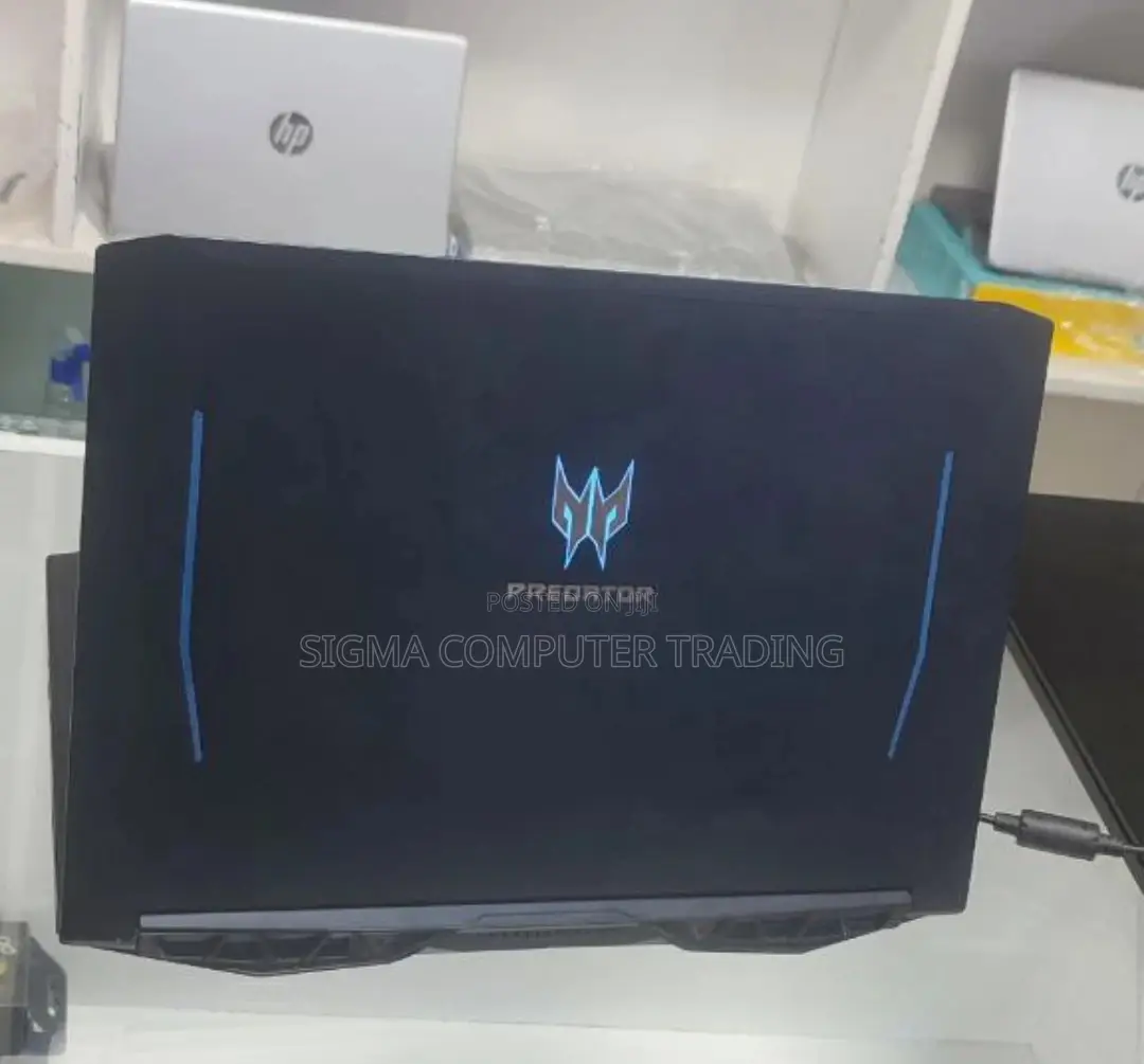 New Laptop Acer Predator Helios 300 8GB Intel Core i7 SSD 512GB
