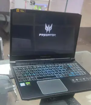 New Laptop Acer Predator Helios 300 8GB Intel Core i7 SSD 512GB