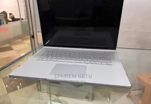 New Laptop Microsoft Surface Book 3 16GB Intel Core I7 SSD 256GB