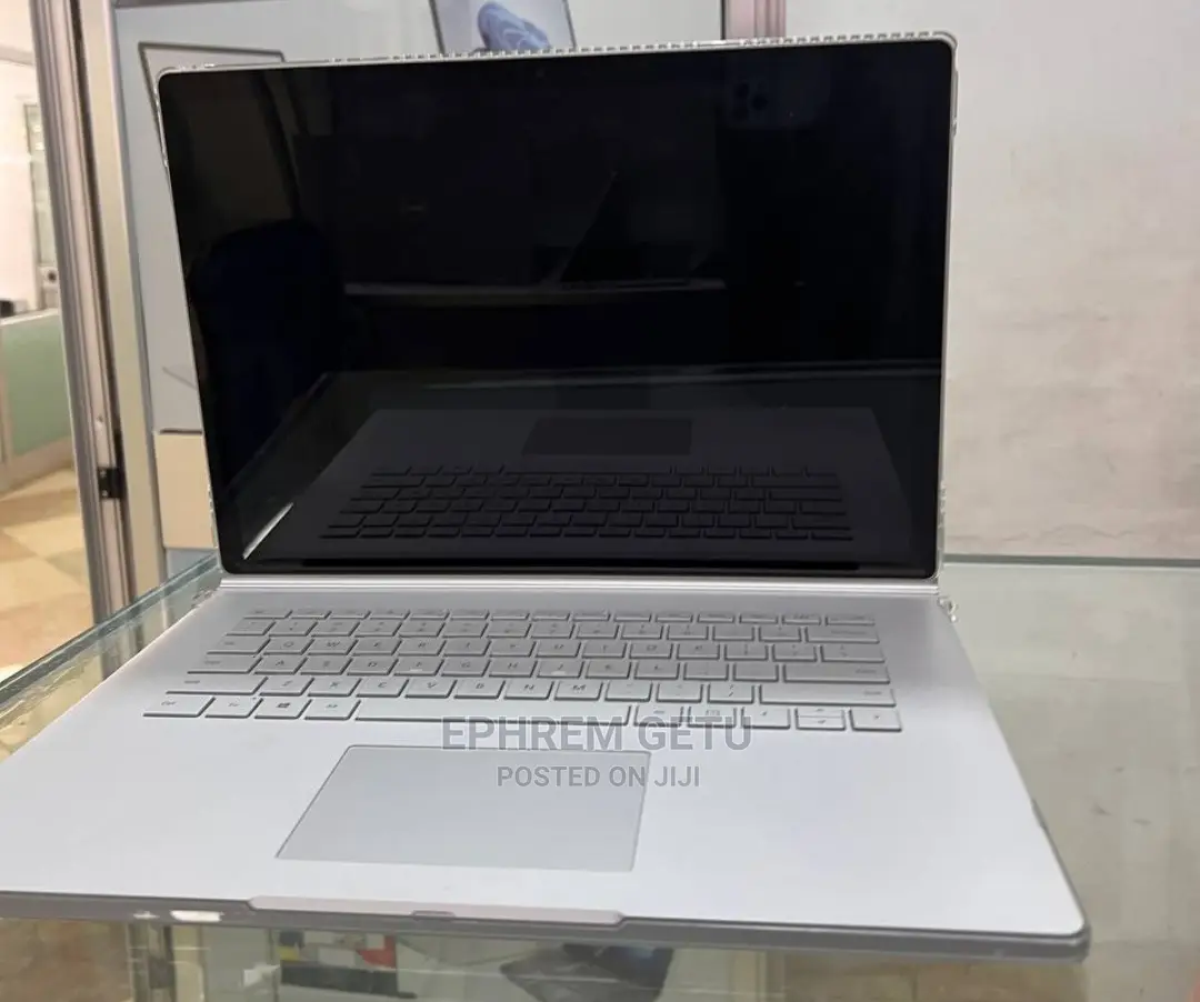 New Laptop Microsoft Surface Book 3 16GB Intel Core I7 SSD 256GB