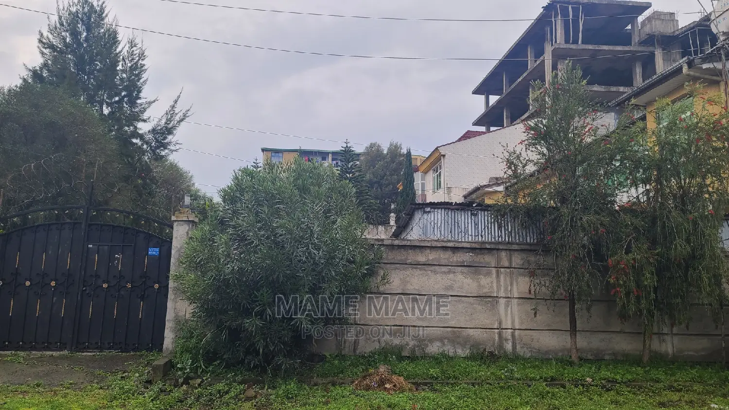 3bdrm House in Addis Abeba, Bole for sale