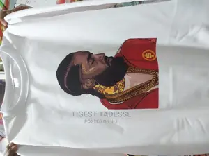 Photo - Sweater and Hoodie