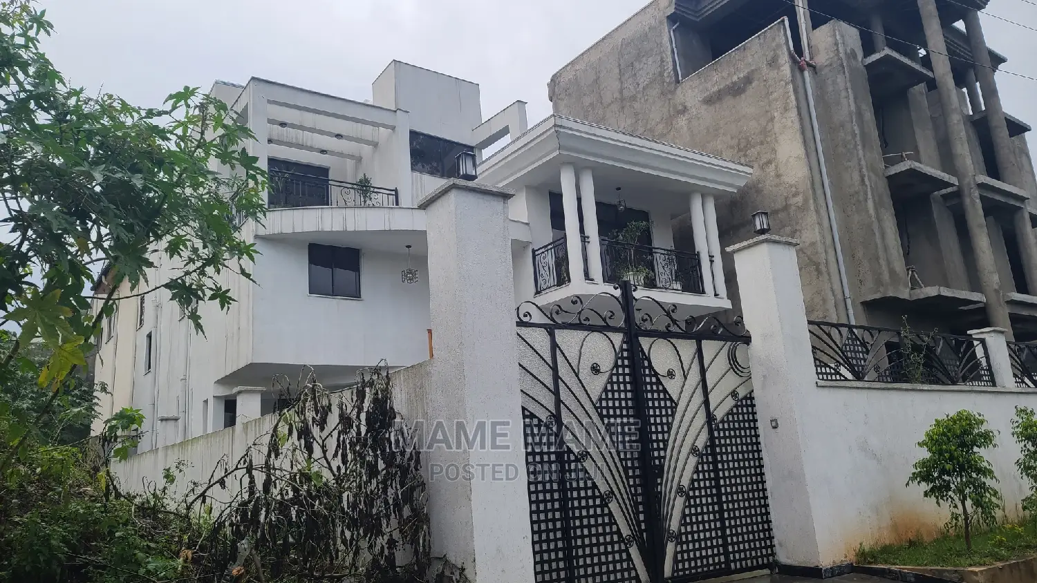 7bdrm House in Addis Abeba, Bole for sale