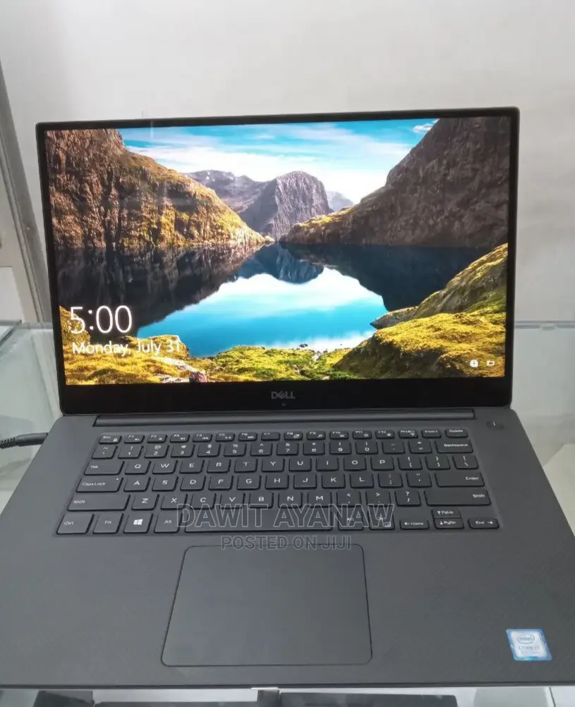 New Laptop Dell Precision 5530 16GB Intel Core I7 SSD 512GB