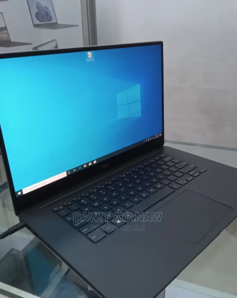 New Laptop Dell Precision 5530 16GB Intel Core I7 SSD 512GB