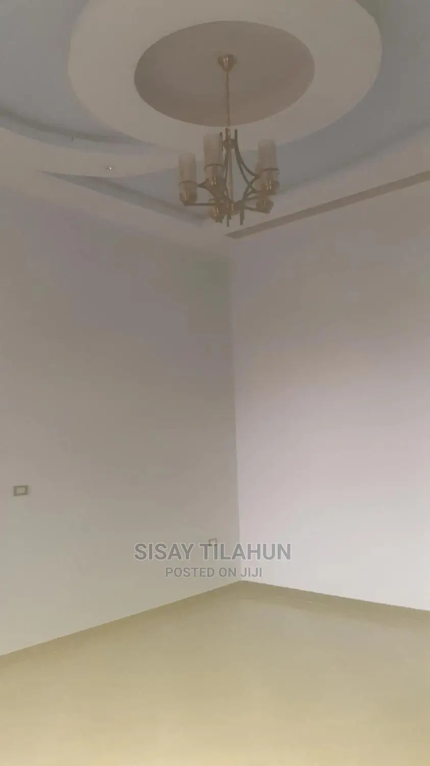 3bdrm House in East Shewa for sale