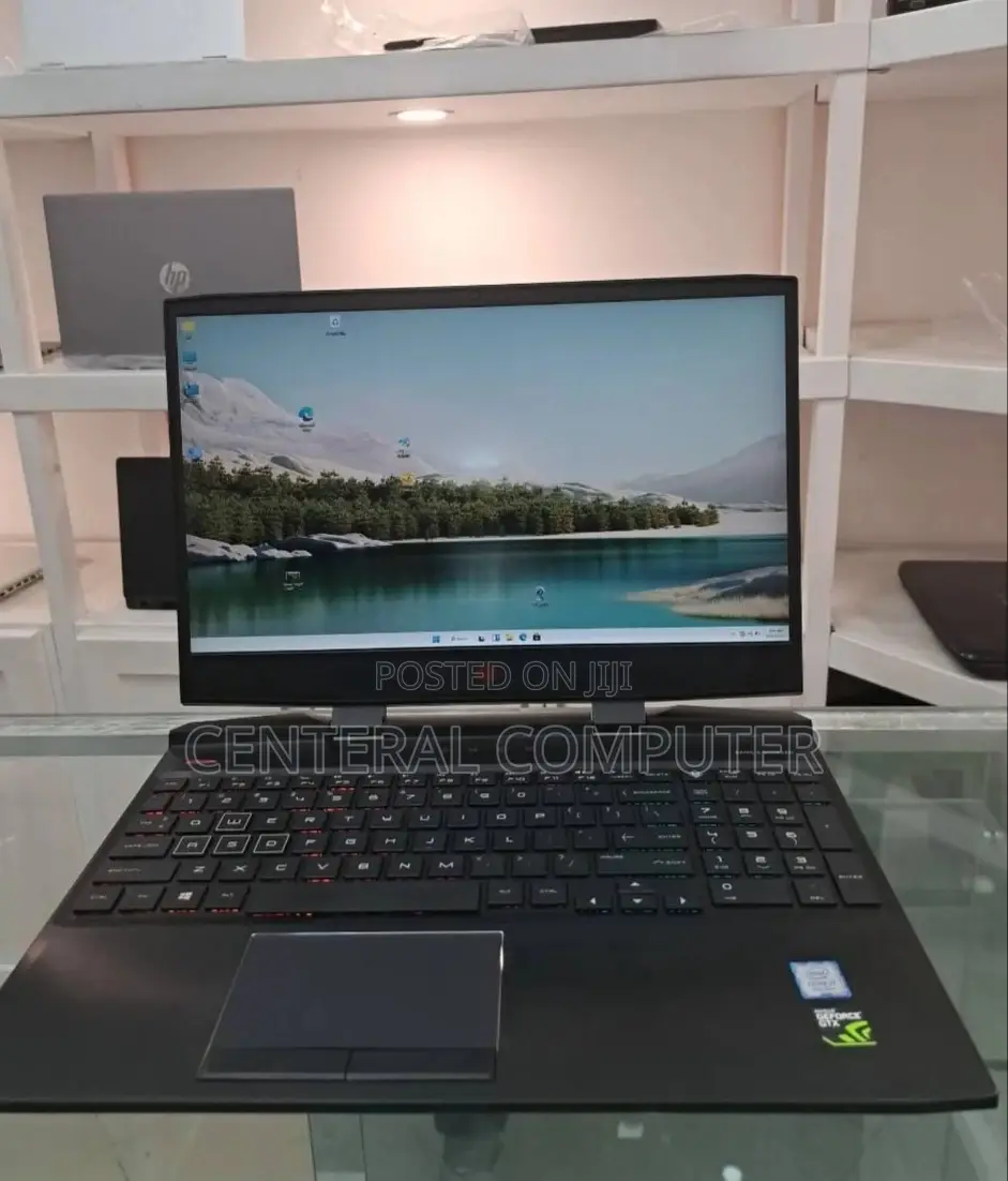 New Laptop HP Omen 15 16GB Intel Core I7 SSD 512GB