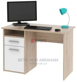 Photo - Reading Table