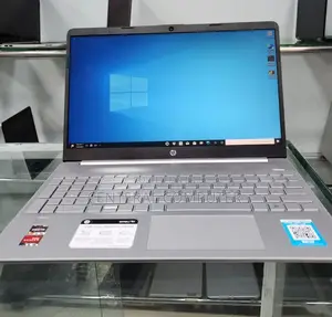 New Laptop HP Stream Notebook 8GB AMD Ryzen 5 SSD 512GB