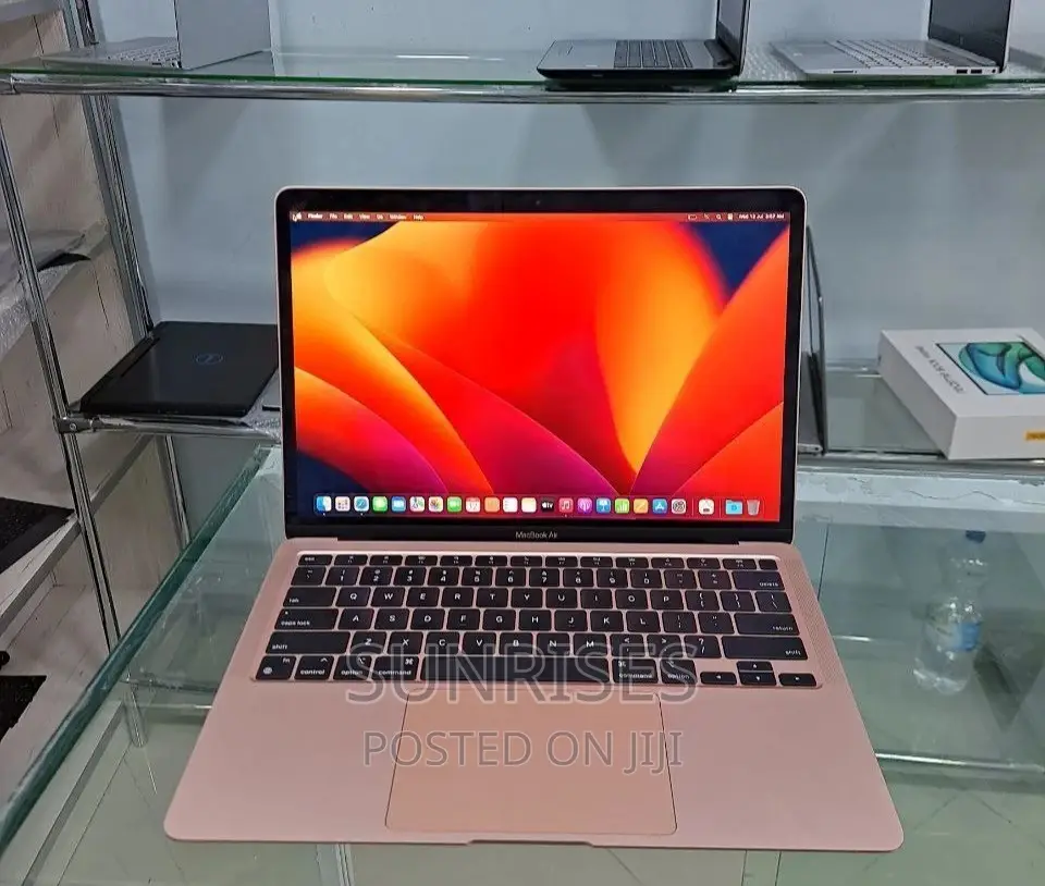 New Laptop Apple MacBook Air 2020 M1 8GB Apple M1 SSD 256GB