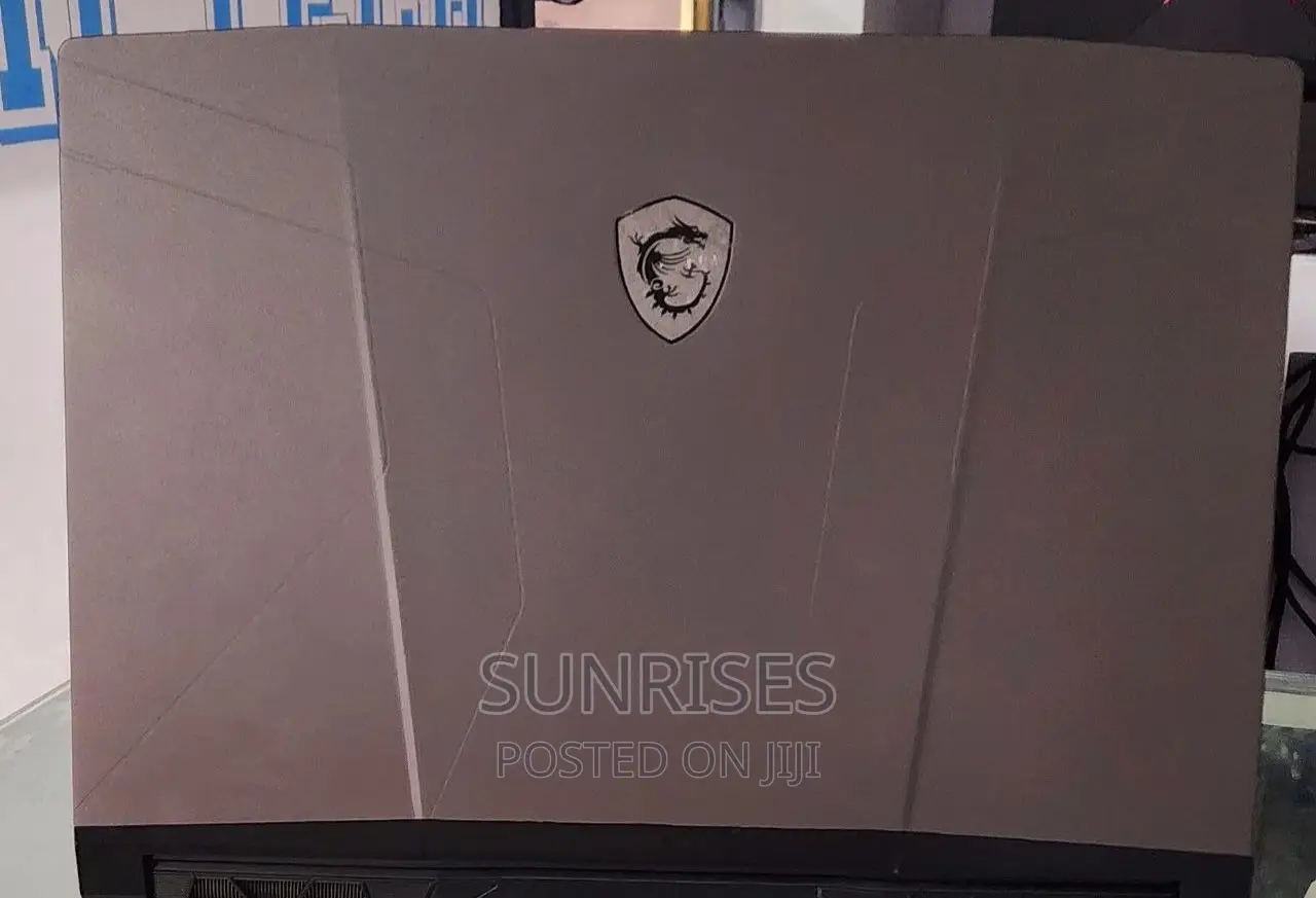 New Laptop MSI Pulse GL66 16GB Intel Core I9 SSD 1T