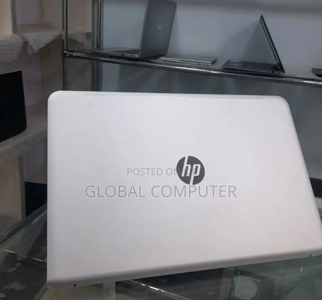 New Laptop HP Envy 6 12GB Intel Core I5 HDD 1T