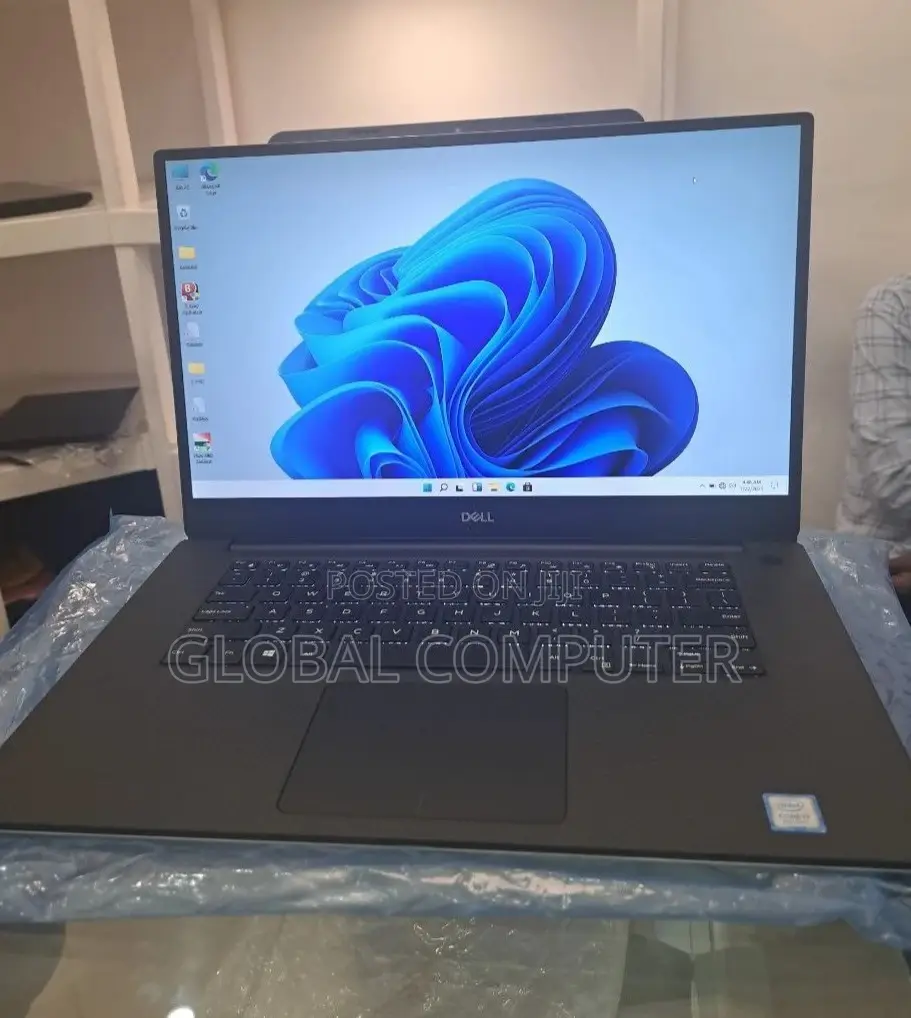 New Laptop Dell XPS 12 (9Q33) 16GB Intel Core I7 SSD 512GB