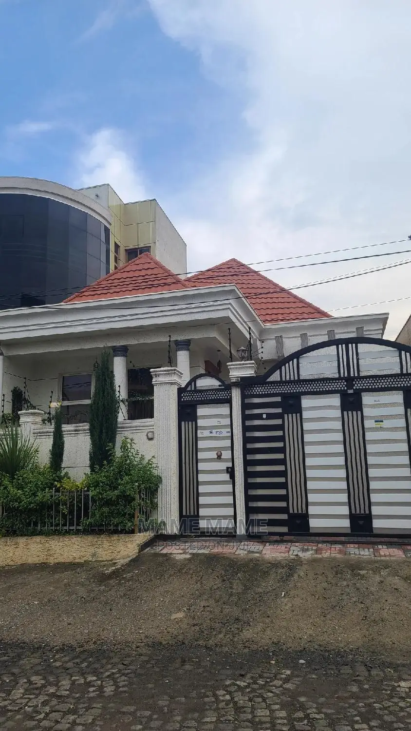 3bdrm Villa in Addis Abeba, Bole for sale