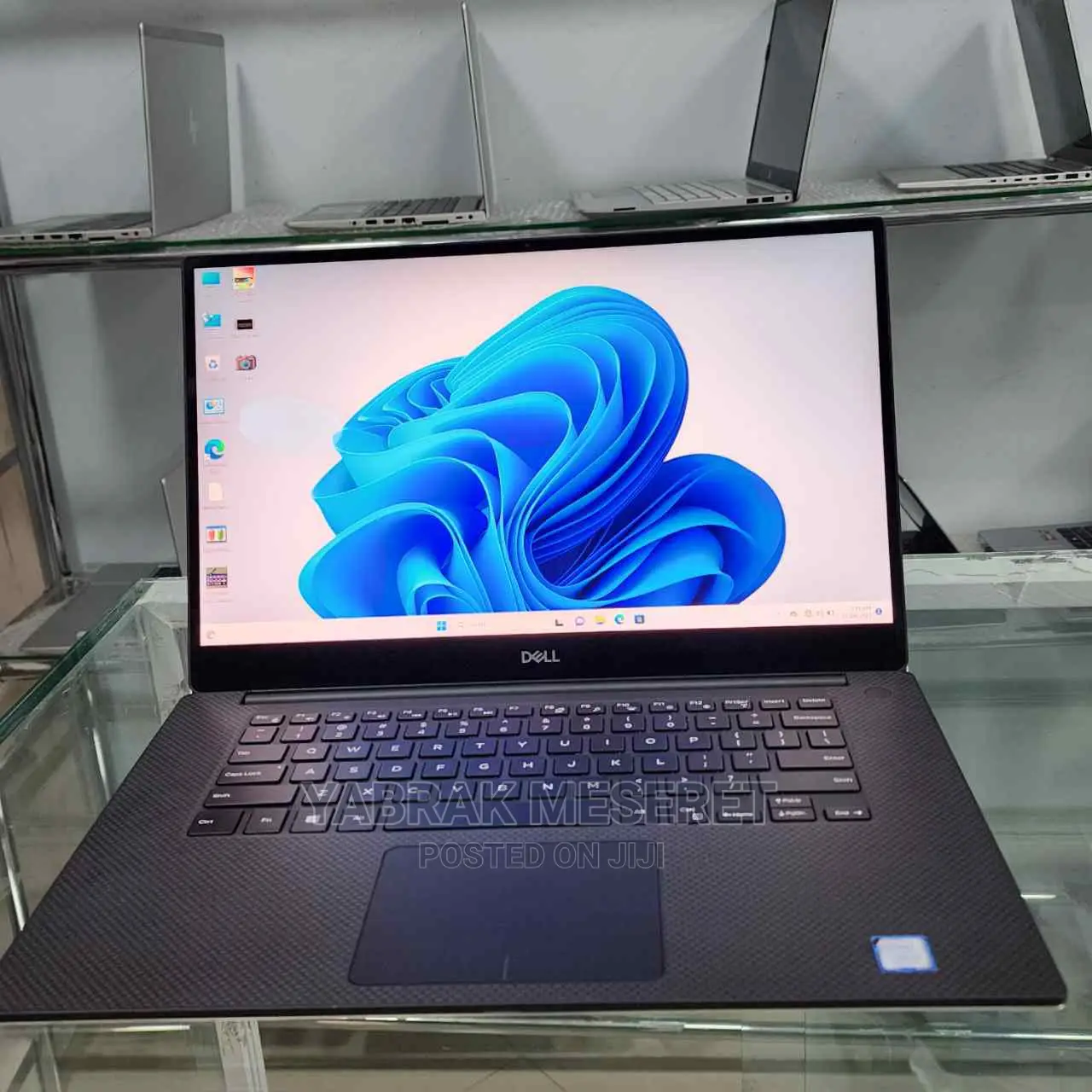 New Laptop Dell XPS 15 16GB Intel Core I9 SSD 512GB